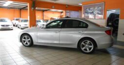 2012 BMW 320i LUXURY LINE A/T (F30)