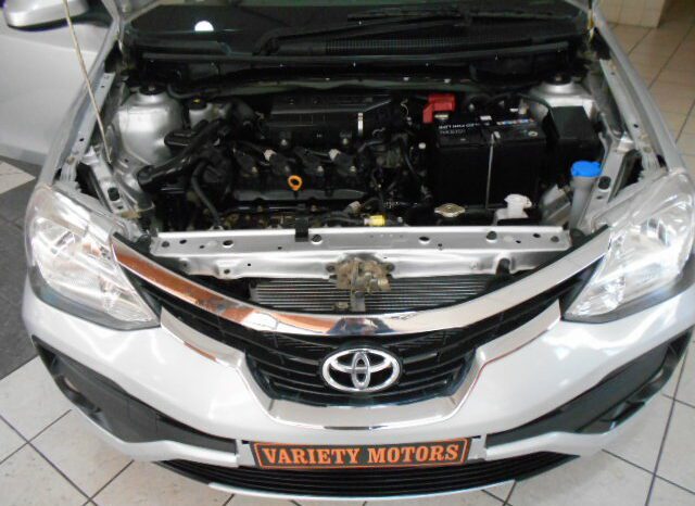 2017 TOYOTA ETIOS 1.5 Xs full