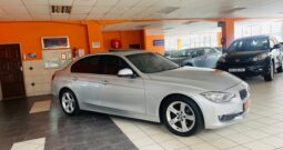 2012 BMW 320i LUXURY LINE A/T (F30)