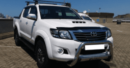 2015 TOYOTA HILUX 3.0D-4D RAIDER P/U D/C