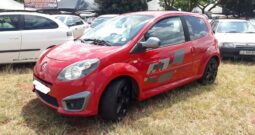 RENAULT TWINGO SPORT